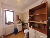 Spatiu de birouri decomandat 2 camere in zona centrala din S 