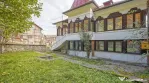 Vilă cu farmec istoric în Bușteni, pensiune sau locuin...
