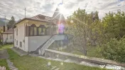 Vilă cu farmec istoric în Bușteni, pensiune sau locuin... 