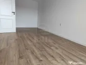 Apartament cu 2 camere, zona Vivo 