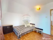 Casă individuală de vânzare | P+E+M | Central | Cristian 