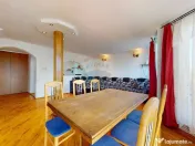 Casă individuală de vânzare | P+E+M | Central | Cristian 