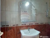 Casă individuală de vânzare | P+E+M | Central | Cristian 