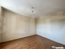 Apartament de vânzare, decomandat, 68 mp – Zona Piata Mar