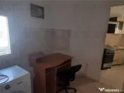 Unirii Marasesti apartament in vila etaj 1/2 