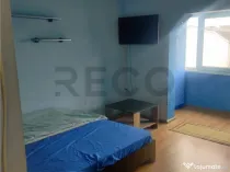RECO. Apartament cu 3 camere decomandat . Zona Decebal