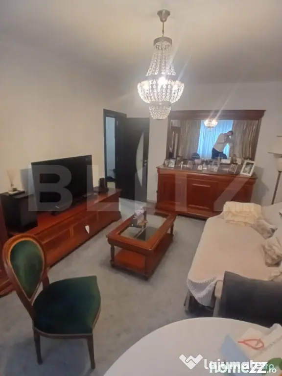 Apartament de vanzare, cu 2 camere, decomandat, zona Visani - Iasi (Iasi)