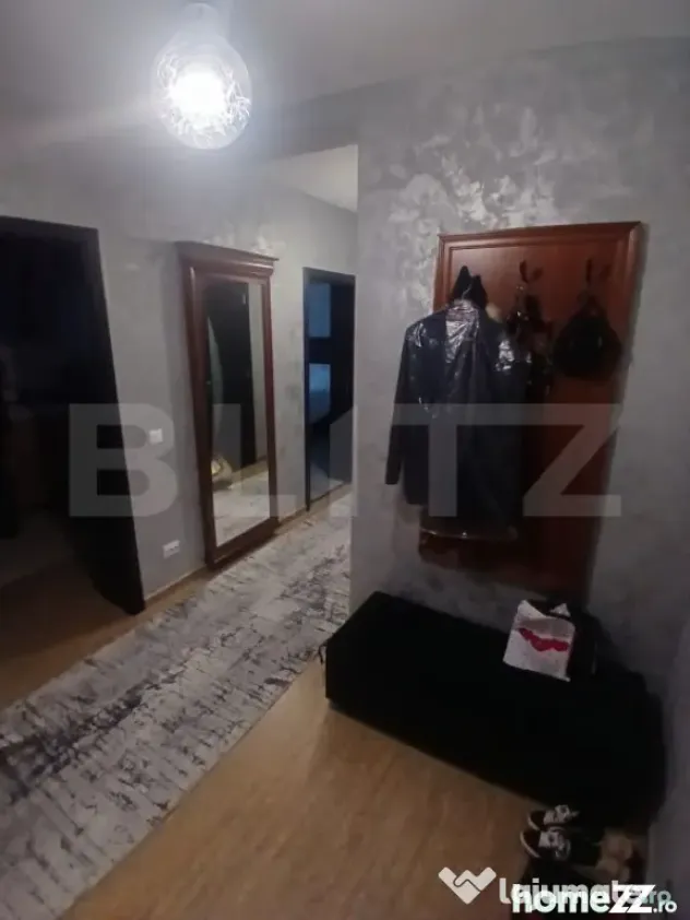 Apartament de vanzare, cu 2 camere, decomandat, zona Visani - Iasi (Iasi)