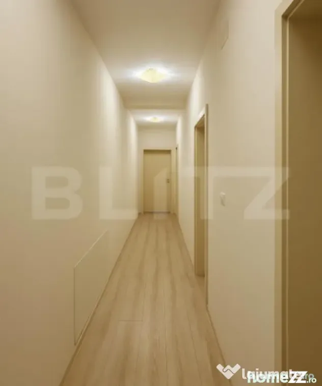 Vilă contemporană cu 5 dormitoare, 5 băi și teren de 920
