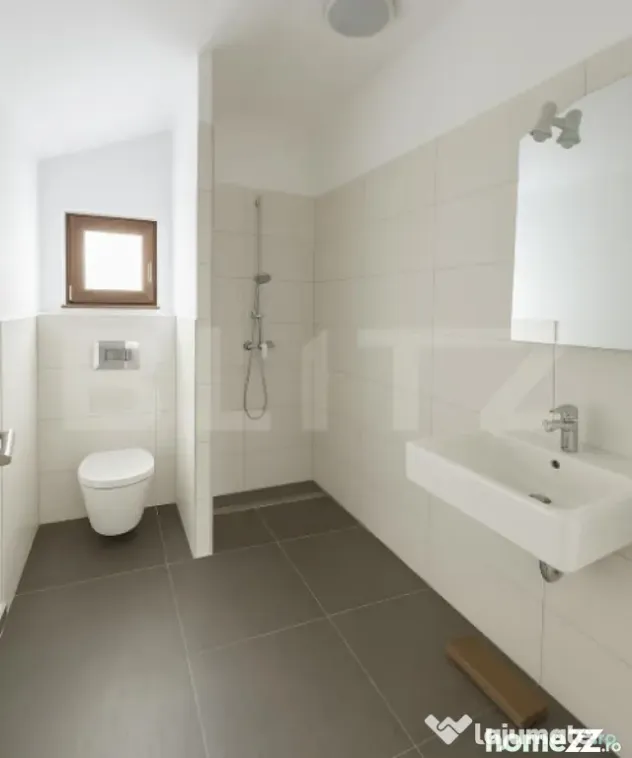 Vilă contemporană cu 5 dormitoare, 5 băi și teren de 920
