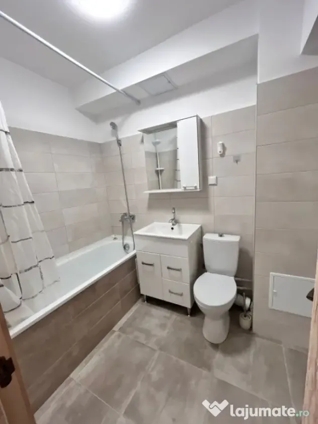Apartament 2 cam dec, Păcurari Alpha Bank, 500 euro neg