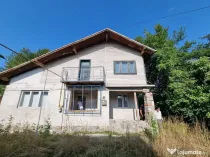 Casa zona centrala Breaza