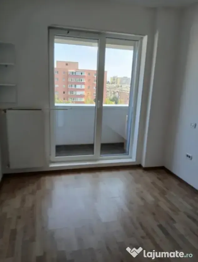 Apartament 2 camere, tip studio - zona Astra