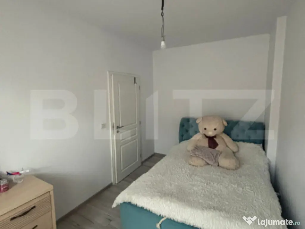 Apartament 3 camere 65 mp, gradina proprie, Valea Adanca