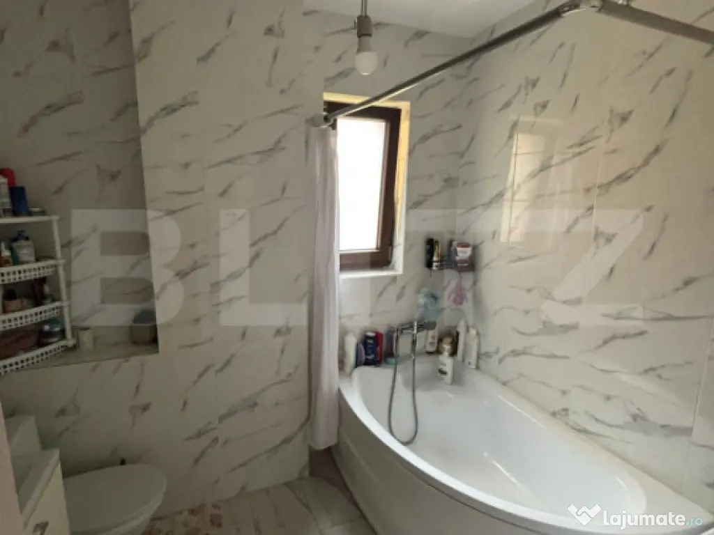 Apartament 3 camere 65 mp, gradina proprie, Valea Adanca