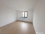 Casă cu livadă și teren generos – Girov 