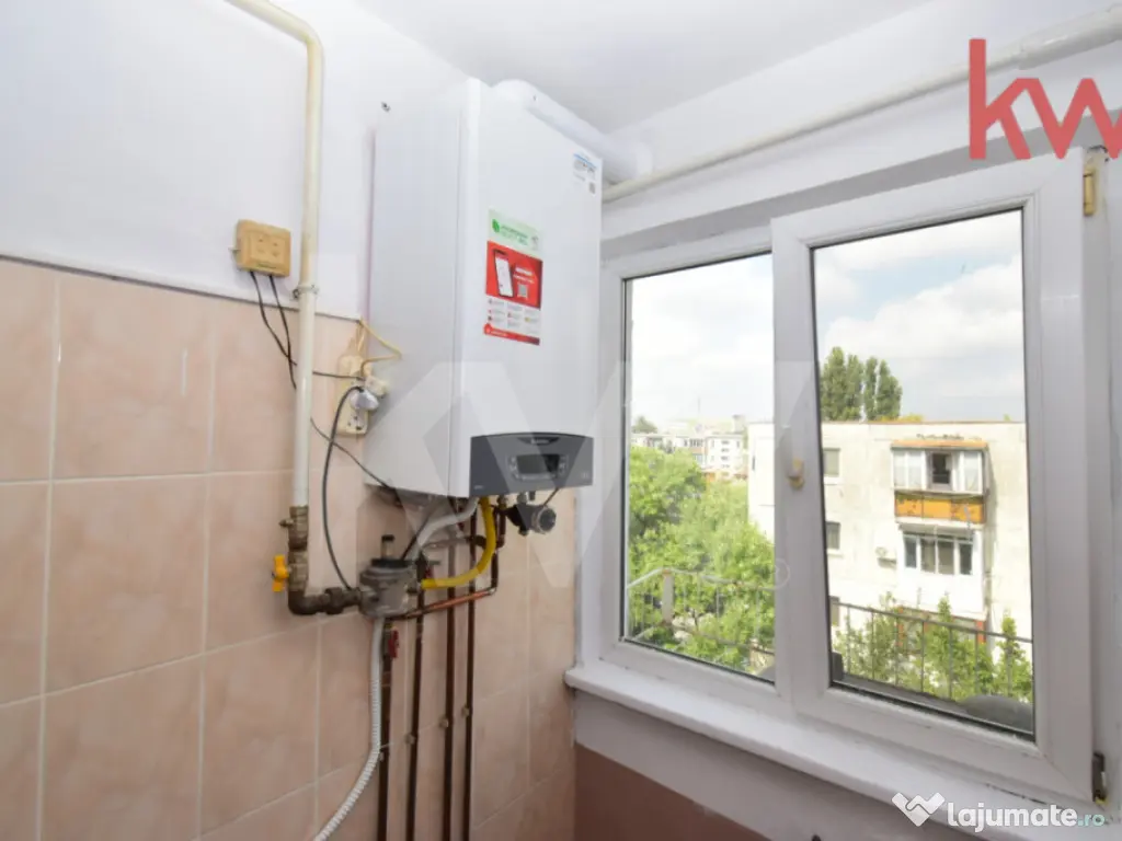 Apartament 2 camere, centrala termica noua, Craiovita Noua