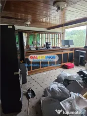 Vindem Vila-Pensiune in Sinaia , teren 6290 mp intravilan CC 