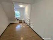 Duplex cu 5 camere si 3 bai, centrala proprie, zona Lipovei 