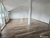 Duplex cu 5 camere si 3 bai, centrala proprie, zona Lipovei 
