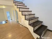 Duplex cu 5 camere si 3 bai, centrala proprie, zona Lipovei 