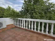 Duplex cu 5 camere si 3 bai, centrala proprie, zona Lipovei 