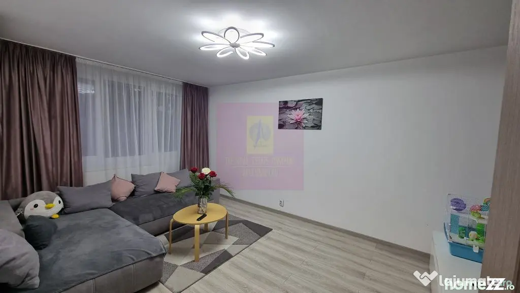 Apartament 3 camere 3/4 -Piata Resita