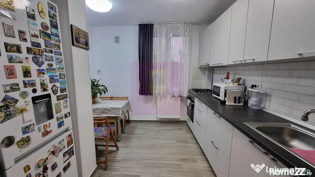 Apartament 3 camere 3/4 -Piata Resita