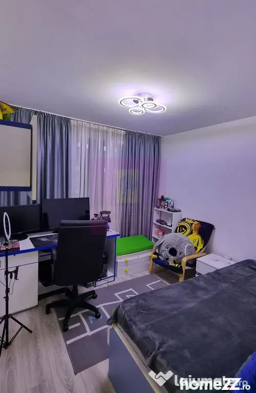 Apartament 3 camere 3/4 -Piata Resita