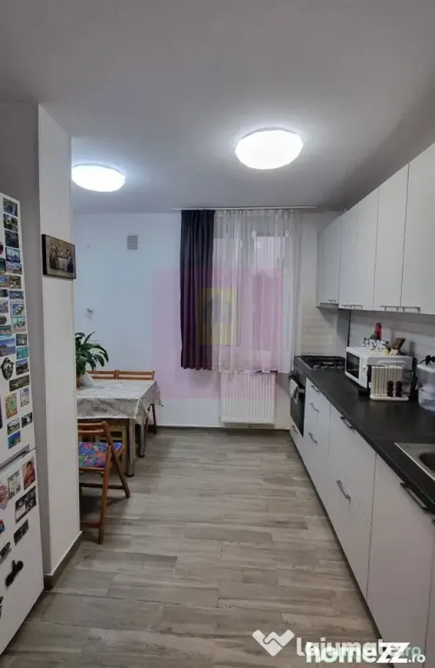 Apartament 3 camere 3/4 -Piata Resita