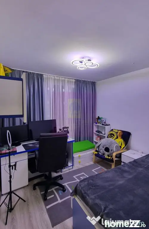 Apartament 3 camere 3/4 -Piata Resita
