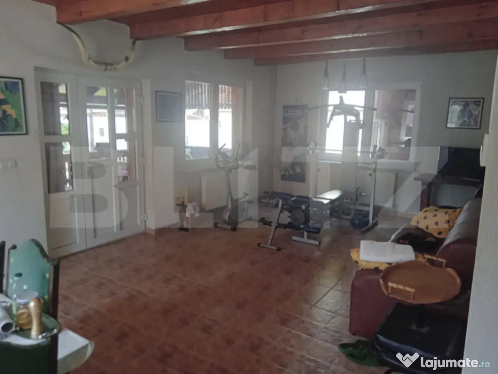 Casă ideală pentru locuit, relaxare sau investiție turist