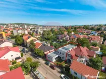 De vânzare, casă la roșu în zona centrală, Str. Emil...