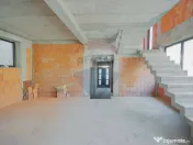 De vânzare, casă la roșu în zona centrală, Str. Emil... 