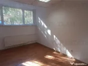 Spatii birou / comerciale de inchirat ,Universitate, 10 eur 