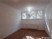 Spatii birou / comerciale de inchirat ,Universitate, 10 eur 