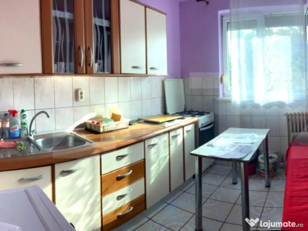 Apartament cu 1 cameră, 26 mp, zona Rogerius
