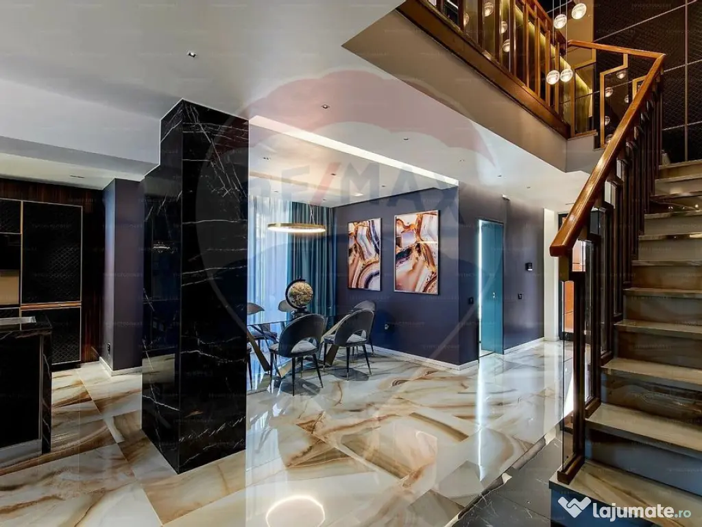 Casă / Vilă cu 4 camere de vânzare în zona Central