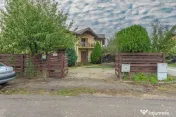 VILA IN BALOTESTI ,SUBURBIE IN PLINA DEZVOLTARE 