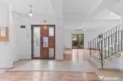 VILA IN BALOTESTI ,SUBURBIE IN PLINA DEZVOLTARE 
