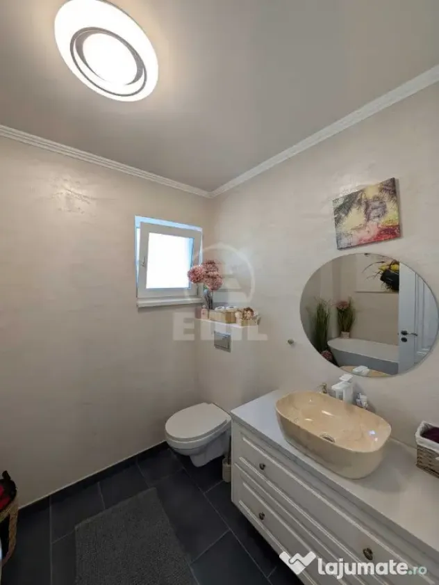 Casă tip duplex de inchiriat, situată în Florești, zona Teilor