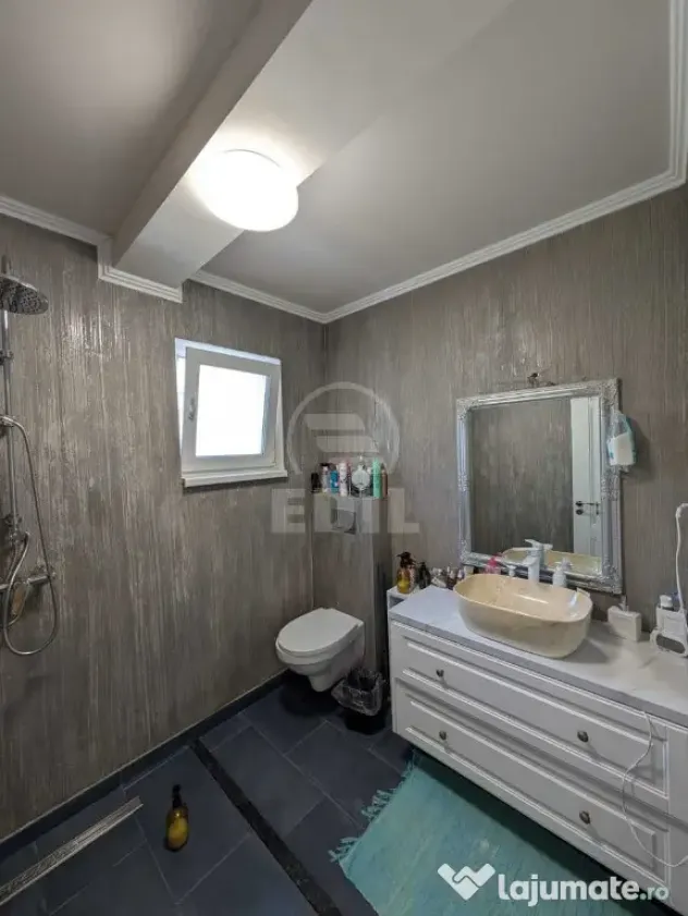 Casă tip duplex de inchiriat, situată în Florești, zona Teilor