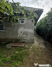 Teren cu casă demolabilă sau renovabila în Valu lui Traia 