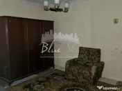 Teren cu casă demolabilă sau renovabila în Valu lui Traia 