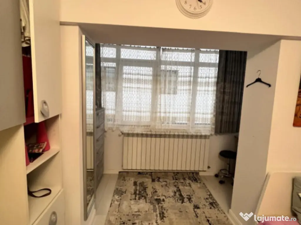 Apartament 3 camere, 80 mp, etaj 3 ,Radauti
