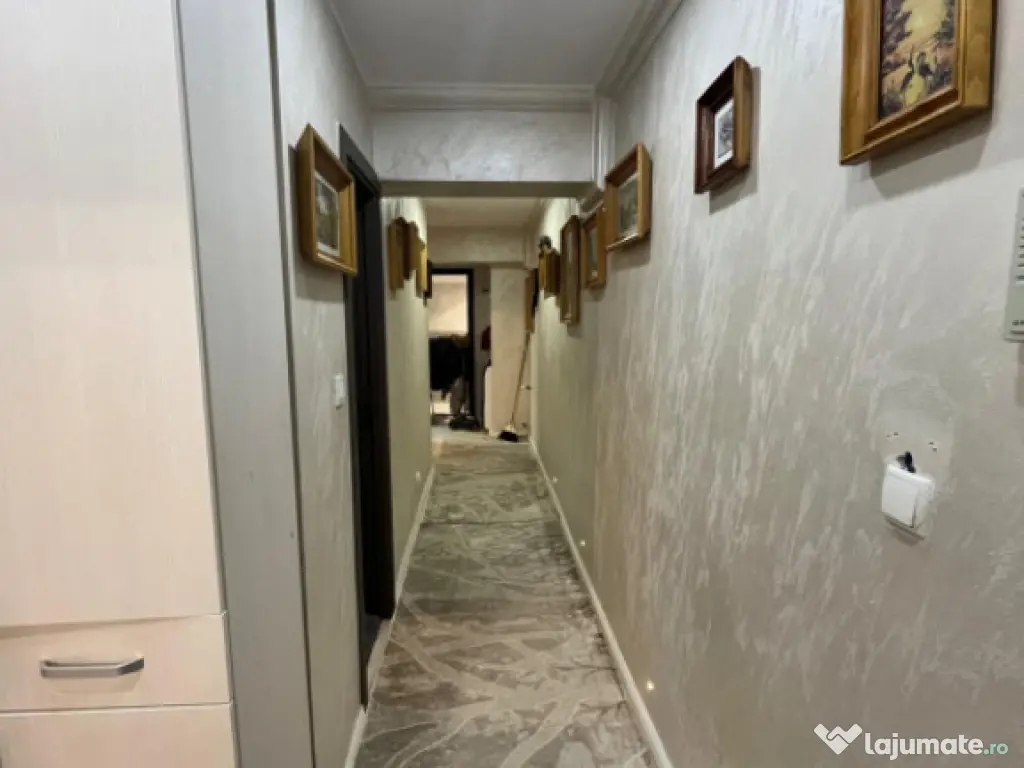 Apartament 3 camere, 80 mp, etaj 3 ,Radauti