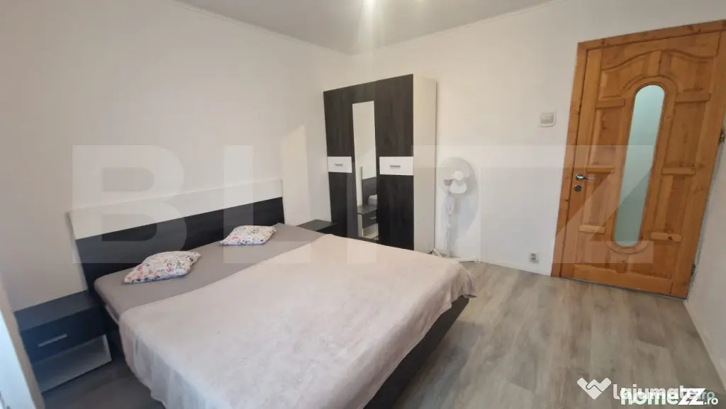 Apartament cu 3 camere decomandate, 68 mp, bloc renovat si i - Brasov (Brasov)