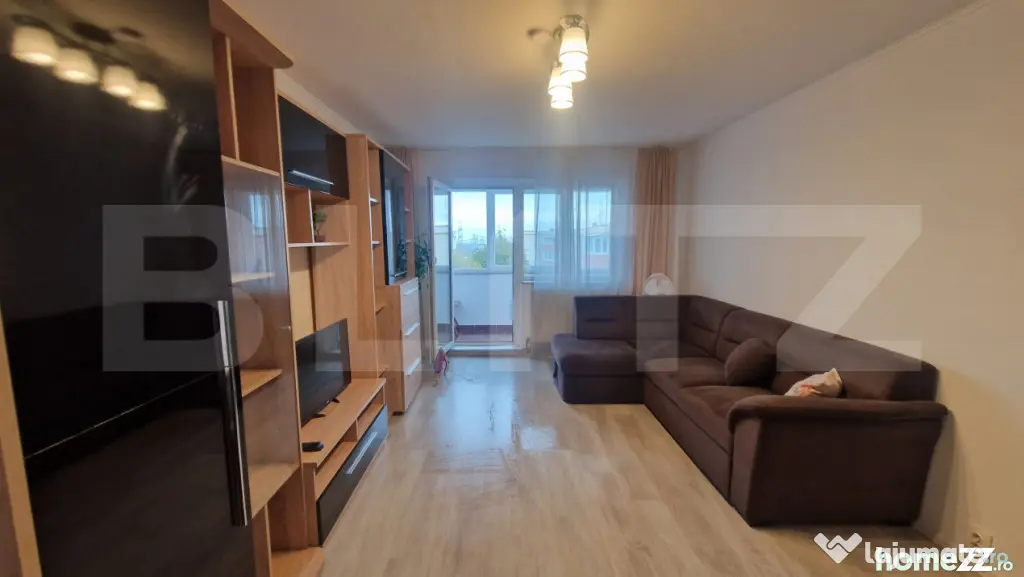 Apartament cu 3 camere decomandate, 68 mp, bloc renovat si i - Brasov (Brasov)
