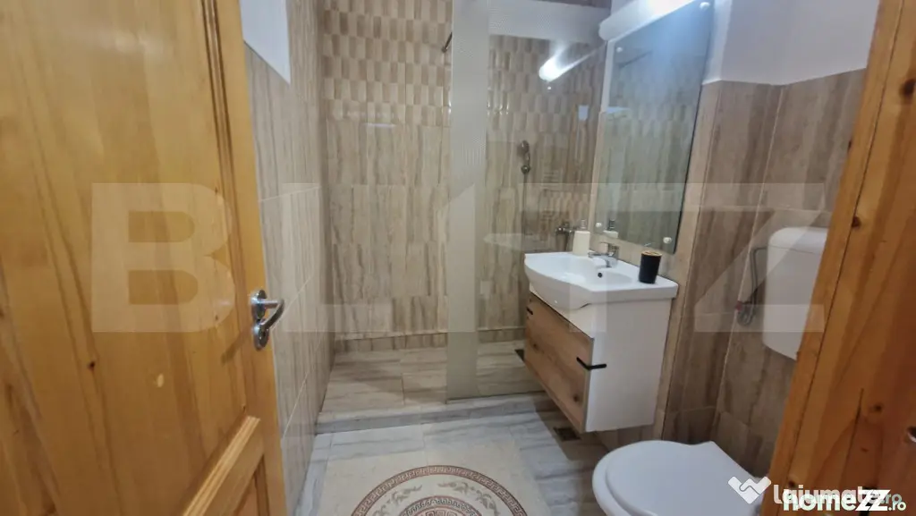 Apartament cu 3 camere decomandate, 68 mp, bloc renovat si i - Brasov (Brasov)