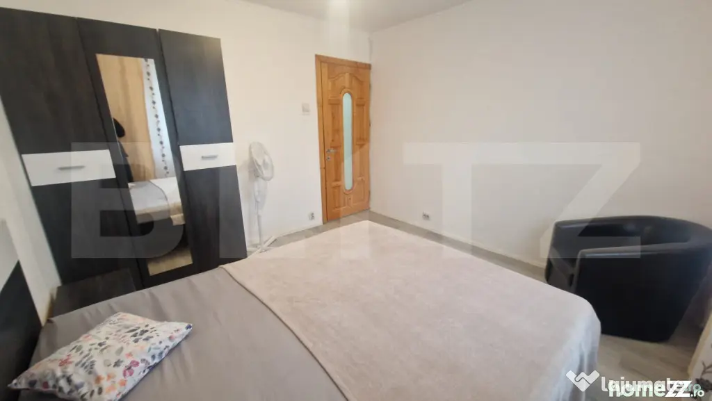 Apartament cu 3 camere decomandate, 68 mp, bloc renovat si i - Brasov (Brasov)